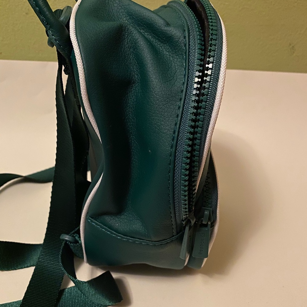 Mini Reebok Backpack - Picture 6 of 6